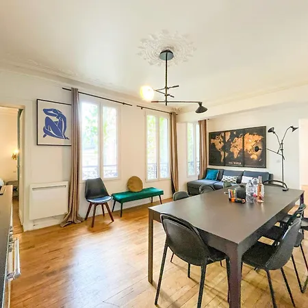Appartamento Urbanflat 99 - Beautiful 6 Bdr In The Center Of Parigi
