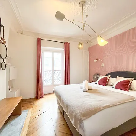 Urbanflat 99 - Beautiful 6 Bdr In The Center Of Appartamento Parigi