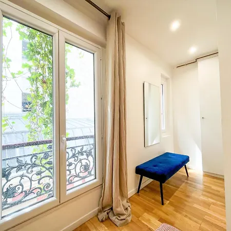 Appartamento Urbanflat 99 - Beautiful 6 Bdr In The Center Of