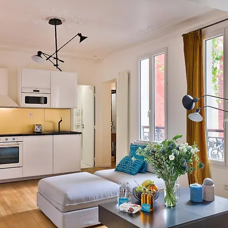 Appartamento Urbanflat 99 - Beautiful 6 Bdr In The Center Of Parigi